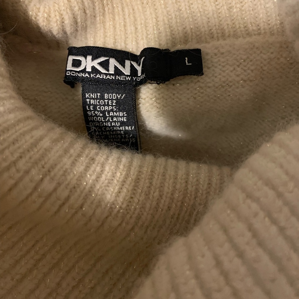 Donna Karan Lambs wool and Cashmere Sweater